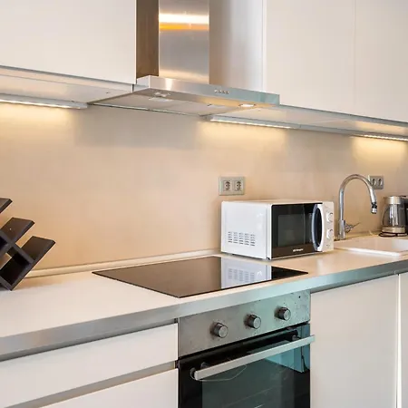 Bliss 1br Haven W Terrace In Gracia Appartement Barcelona